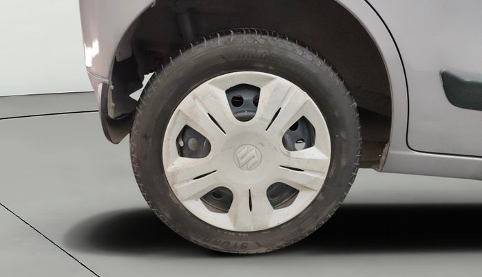 2016 Maruti Wagon R 1.0 VXI AMT, Petrol, Automatic, 49,646 km, Right Rear Wheel