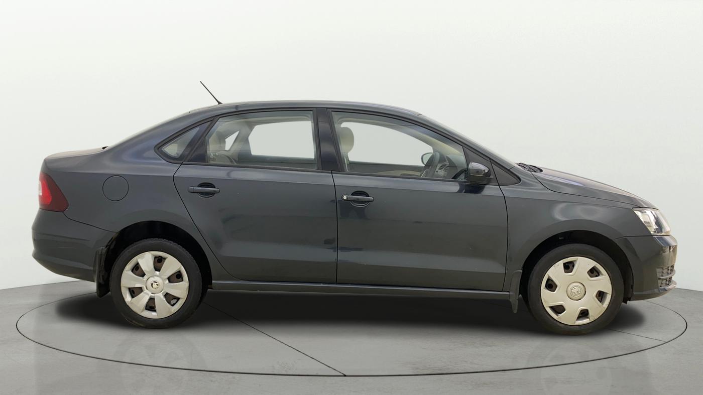 2019 Skoda Rapid 1.6 MPI ACTIVE, Petrol, Manual, 46,437 km, Right Side View