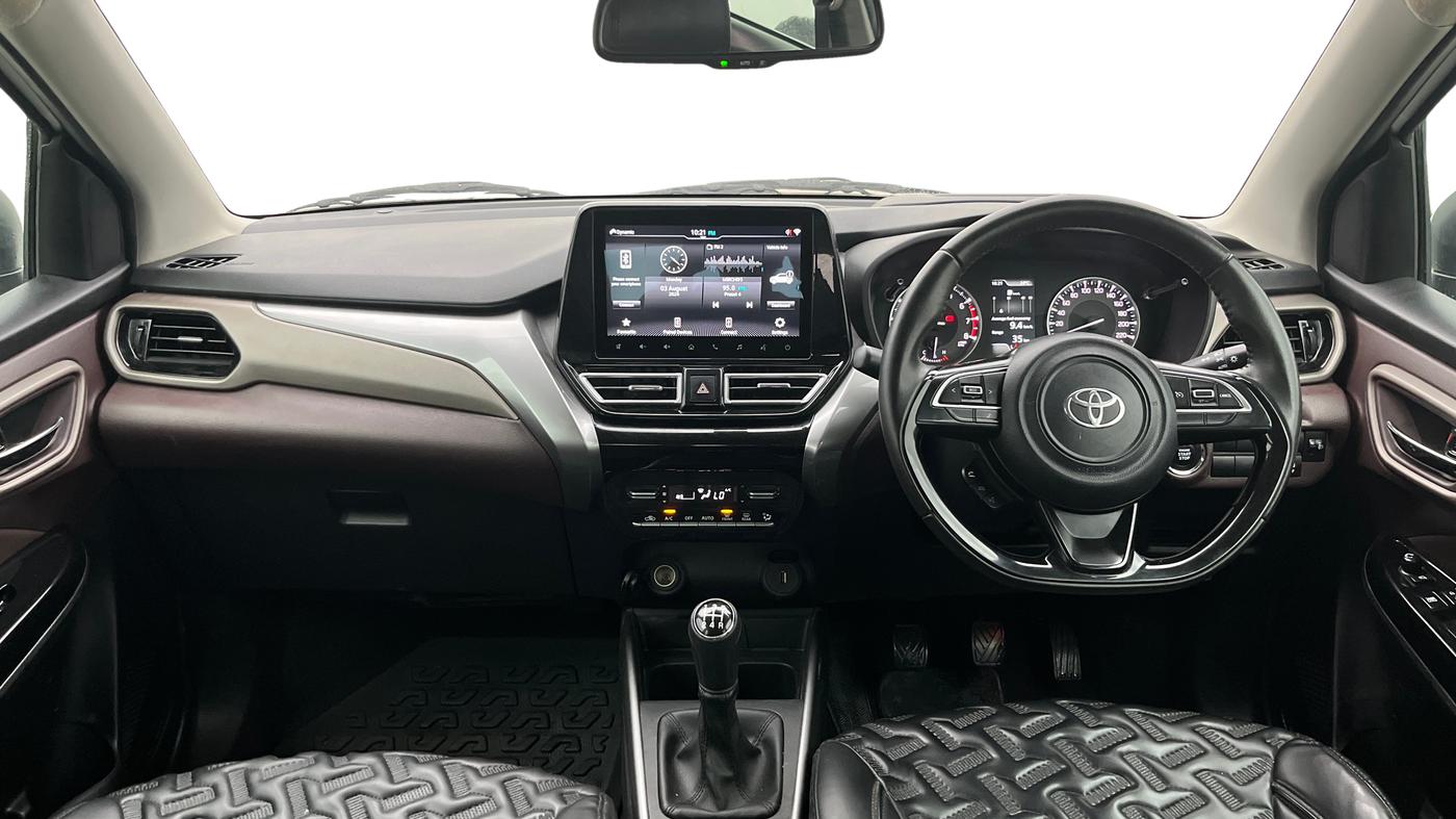 2024 Toyota Urban Cruiser Taisor V 1.0 Petrol MT, Petrol, Manual, 54,200 km, Dashboard