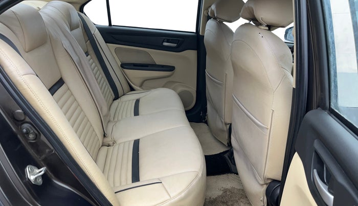 2019 Honda Amaze 1.2L I-VTEC S, CNG, Manual, 62,282 km, Right Side Rear Door Cabin