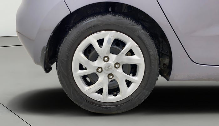 2017 Hyundai Grand i10 MAGNA 1.2 KAPPA VTVT, CNG, Manual, 73,177 km, Right Rear Wheel