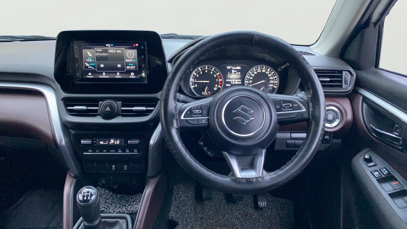2023 Maruti Grand Vitara DELTA SMART HYBRID, Petrol, Manual, 13,745 km, Steering Wheel Close Up