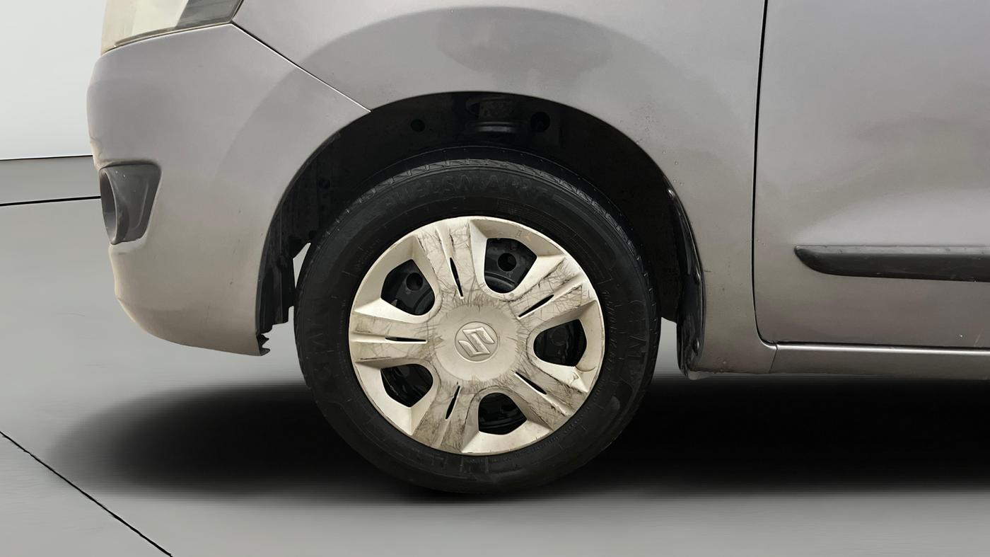 2016 Maruti Wagon R 1.0 VXI AMT, CNG, Automatic, 74,439 km, Left Front Wheel