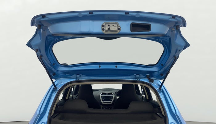 2016 Tata Tiago XT PETROL, Petrol, Manual, 46,127 km, Boot Door Open