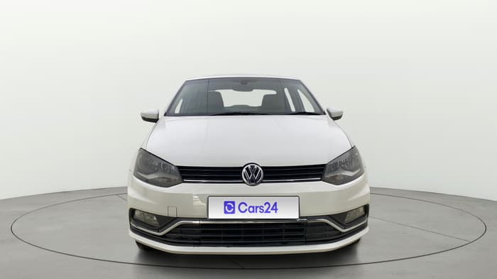 2016 Volkswagen Ameo HIGHLINE1.5L, Diesel, Manual, 1,14,547 km, Front