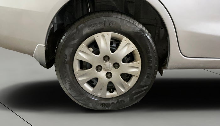 2015 Honda Amaze 1.2L I-VTEC S, Petrol, Manual, 48,965 km, Right Rear Wheel