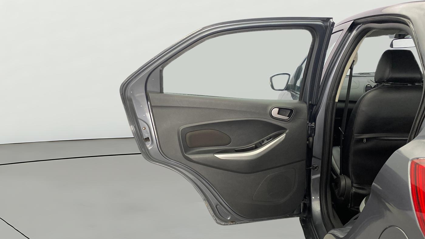2015 Ford New Figo TITANIUM 1.5 PETROL AT, Petrol, Automatic, 82,253 km, LHS Rear Door