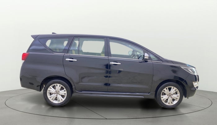 2016 Toyota Innova Crysta 2.8 ZX AT 7 STR, Diesel, Automatic, 1,25,744 km, Right Side View