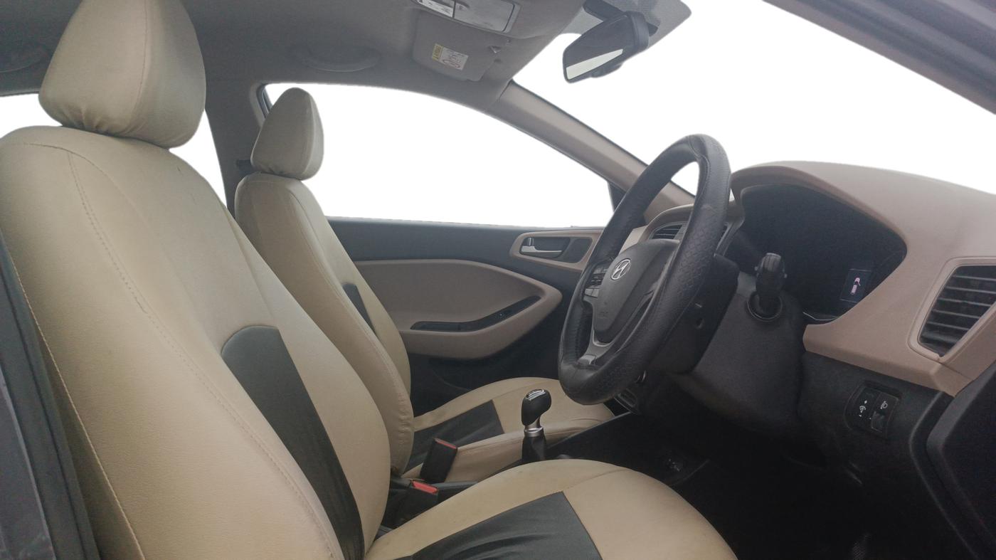 2015 Hyundai Elite i20 ASTA 1.2, Petrol, Manual, 58,678 km, Right Side Front Door Cabin