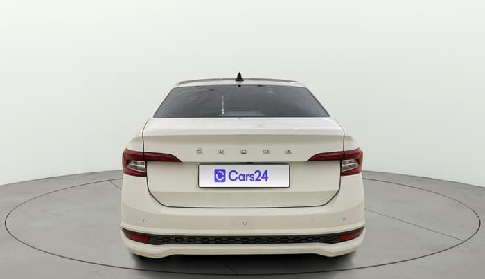 2023 Skoda SLAVIA AMBITION 1.0L TSI MT, Petrol, Manual, 48,764 km, Back/Rear