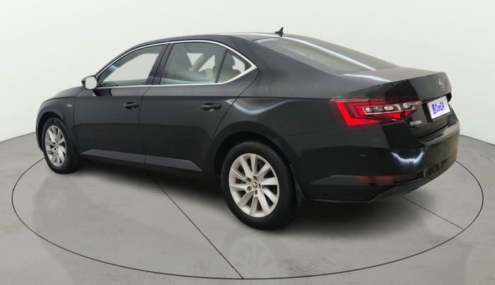 2016 Skoda Superb L&K 1.8 TSI AT, Petrol, Automatic, 1,00,251 km, Left Back Diagonal
