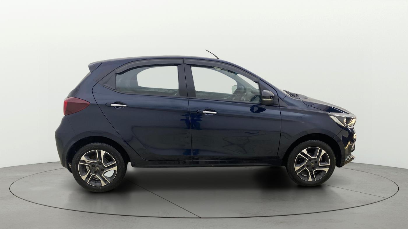 2022 Tata Tiago XZA PLUS PETROL, Petrol, Automatic, 60,361 km, Right Side View