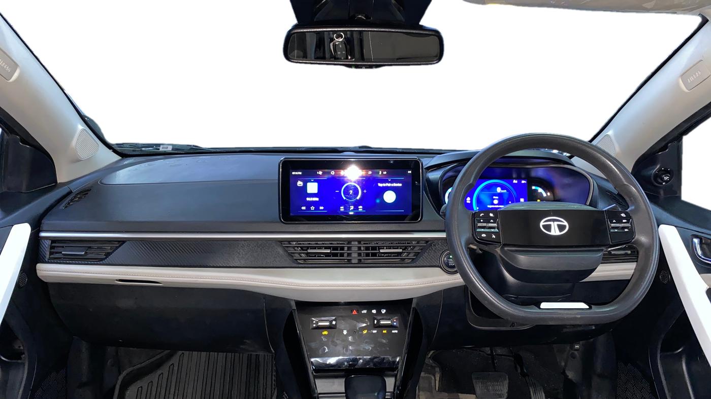 2024 Tata NEXON CREATIVE + AMT 1.5 DIESEL, Diesel, Automatic, 49,826 km, Dashboard
