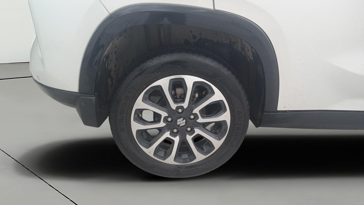 2024 Maruti Grand Vitara ALPHA PLUS HYBRID ECVT, Hybrid, Automatic, 17,504 km, Right Rear Wheel