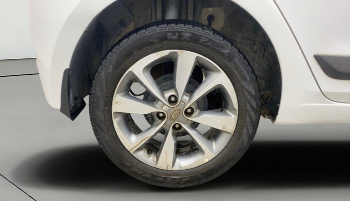 2016 Hyundai Elite i20 ASTA 1.2 (O), Petrol, Manual, 99,087 km, Right Rear Wheel