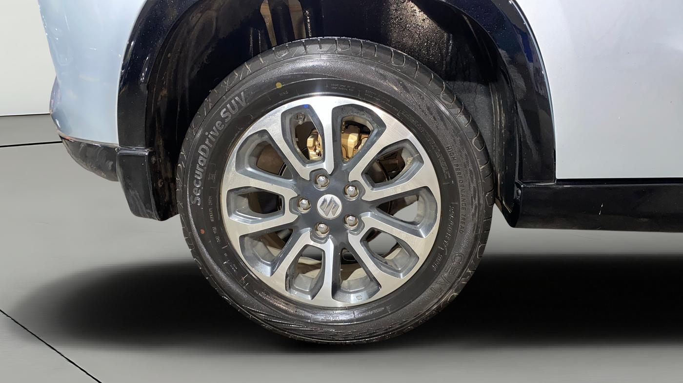 2024 Maruti Grand Vitara SIGMA SMART HYBRID, Petrol, Manual, 18,457 km, Right Rear Wheel