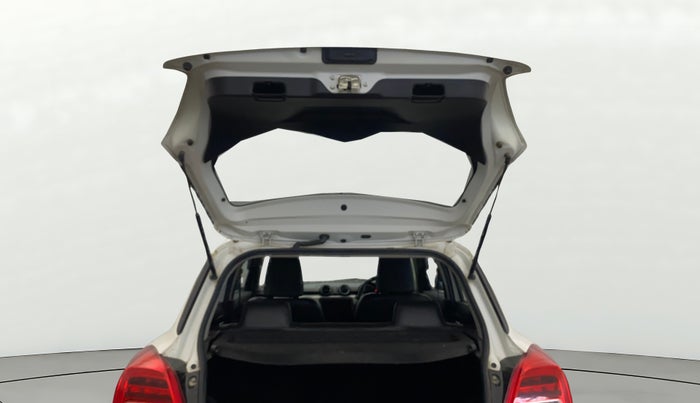 2020 Maruti Swift VXI, Petrol, Manual, 33,785 km, Boot Door Open