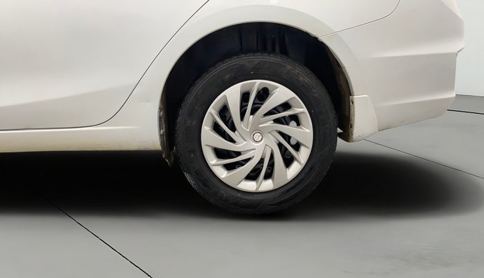 2016 Maruti Ciaz VXI, Petrol, Manual, 71,279 km, Left Rear Wheel