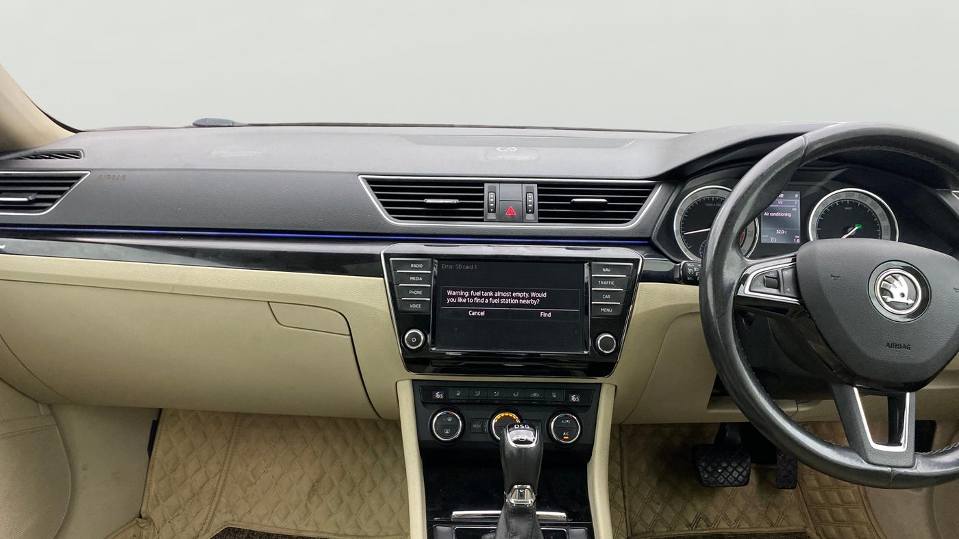 2016 Skoda Superb L&K 1.8 TSI AT, Petrol, Automatic, 50,102 km, Air Conditioner