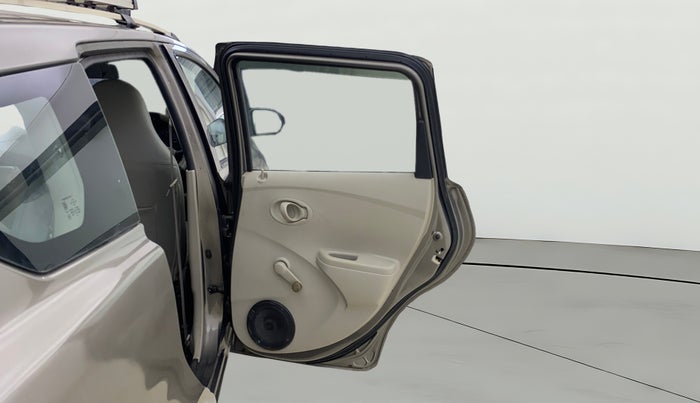 2015 Datsun Go Plus T, Petrol, Manual, 35,885 km, RHS Rear Door