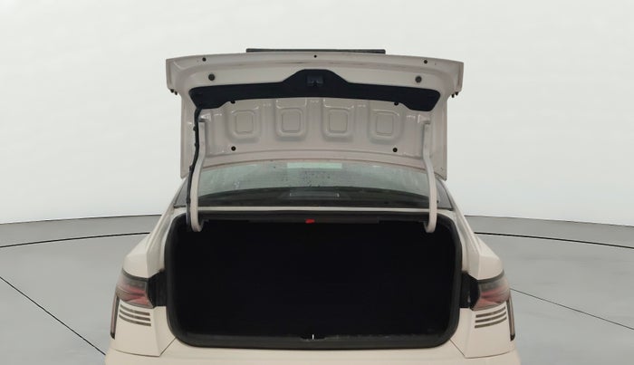 2023 Hyundai Verna SX 1.5 l MPI, Petrol, Manual, 37,974 km, Boot Door Open