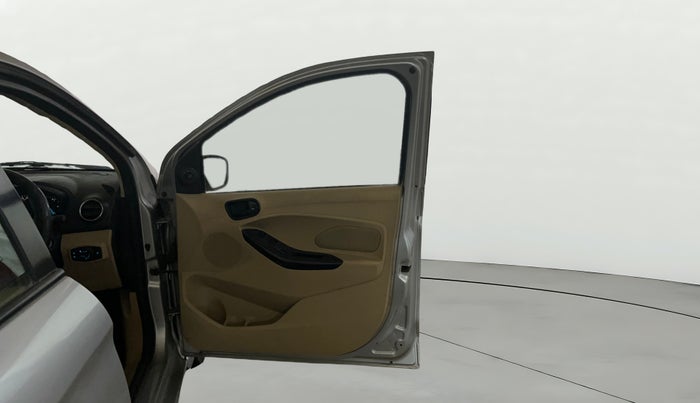 2017 Ford Figo Aspire TITANIUM 1.2 PETROL, Petrol, Manual, 59,222 km, RHS Front Door