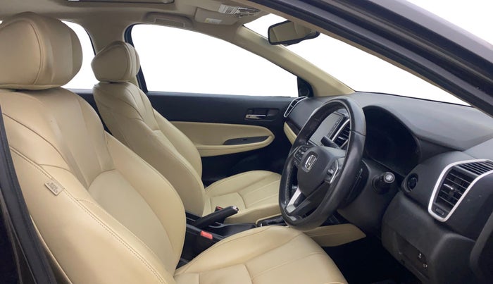 2022 Honda City 1.5L I-VTEC ZX CVT, Petrol, Automatic, 69,799 km, Right Side Front Door Cabin