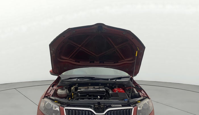 2017 Skoda Octavia STYLE PLUS AT 1.8 TSI, Petrol, Automatic, 1,14,712 km, Open Bonet