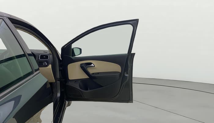 2022 Volkswagen Vento HIGHLINE PLUS 1.0L TSI AT, Petrol, Automatic, 79,093 km, RHS Front Door
