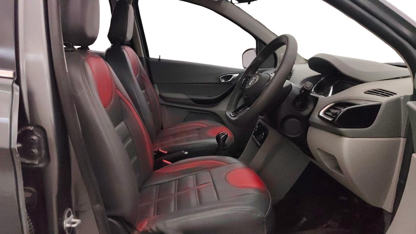 2020 Tata TIGOR XZ PLUS PETROL, Petrol, Manual, 65,000 km, Right Side Front Door Cabin