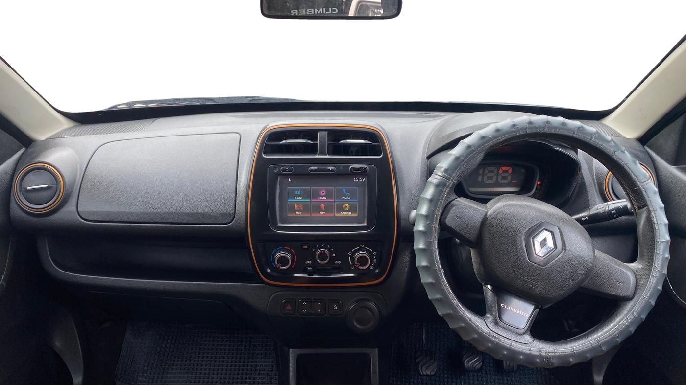 2017 Renault Kwid CLIMBER 1.0, Petrol, Manual, 34,502 km, Dashboard