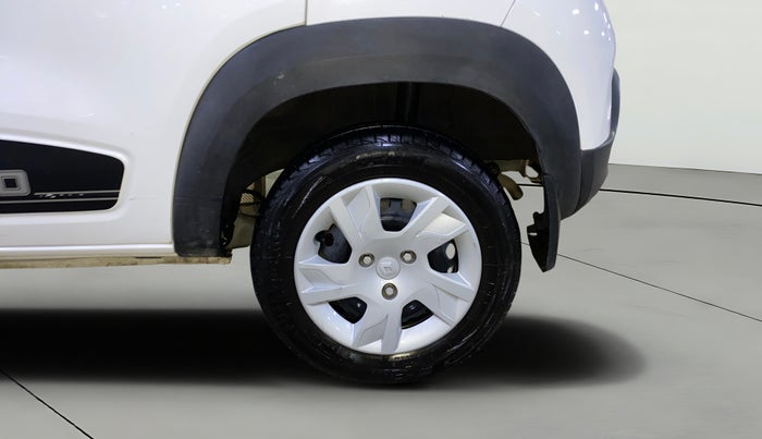2022 Renault Kwid RXT 1.0 AMT, Petrol, Automatic, 24,688 km, Left Rear Wheel