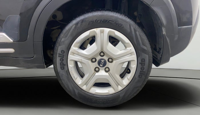 2021 KIA SONET HTX 1.0 IMT, Petrol, Manual, 31,988 km, Left Rear Wheel