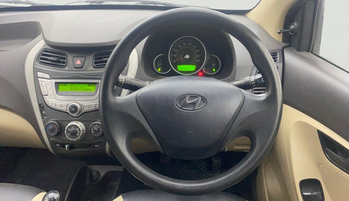 2015 Hyundai Eon MAGNA +, Petrol, Manual, 60,020 km, Steering Wheel Close Up
