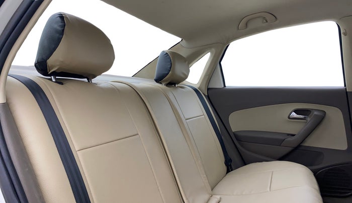 2013 Skoda Rapid AMBITION 1.6 MPI MT PLUS, Petrol, Manual, 83,915 km, Right Side Rear Door Cabin