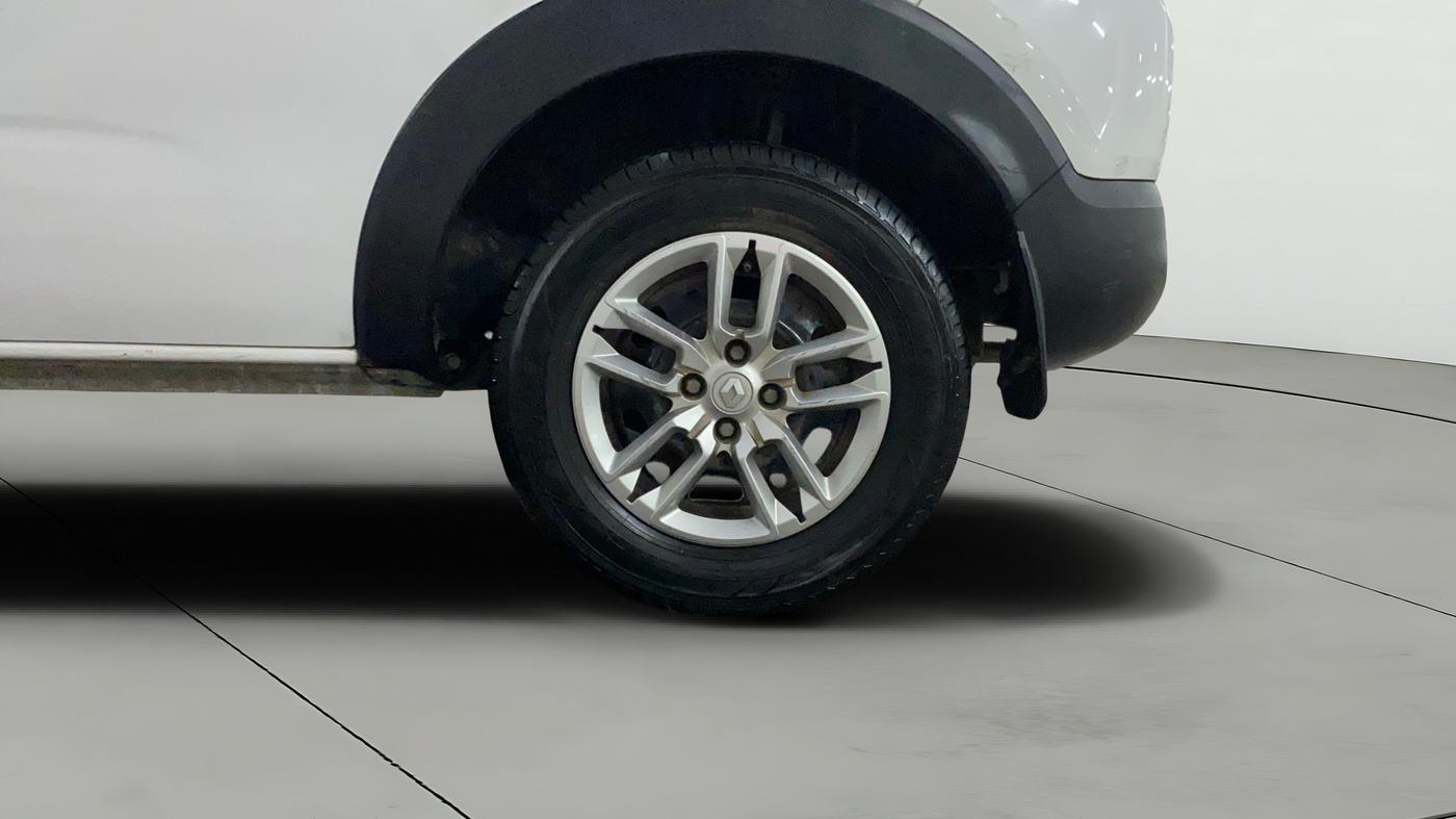 2020 Renault TRIBER RXT AMT, Petrol, Automatic, 50,642 km, Left Rear Wheel