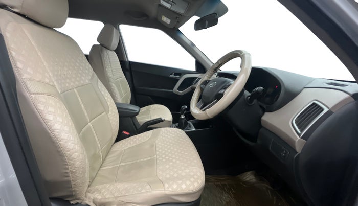 2016 Hyundai Creta SX PLUS 1.6 PETROL, Petrol, Manual, 54,135 km, Right Side Front Door Cabin