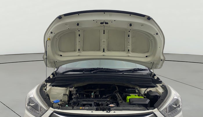 2016 Hyundai Creta  SX 1.6 Petrol , Petrol, Manual, 31,439 km, Open Bonet