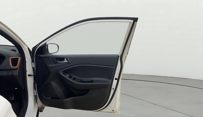 2015 Hyundai i20 Active 1.2 S, Petrol, Manual, 95,414 km, RHS Front Door