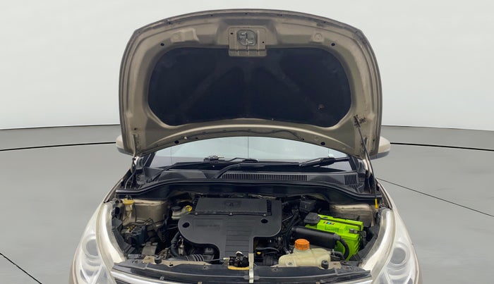 2014 Tata Zest XM 90PS DIESEL, Diesel, Manual, 88,525 km, Open Bonet