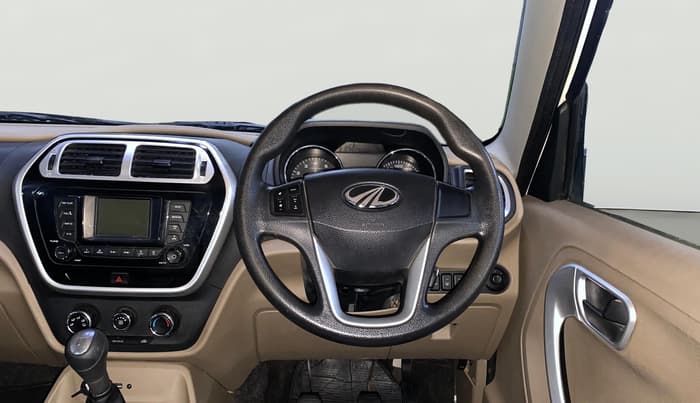 2015 Mahindra TUV300 T8, Diesel, Manual, 81,031 km, Steering Wheel Close Up