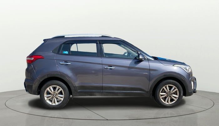 2016 Hyundai Creta SX PLUS 1.6 DIESEL, Diesel, Manual, 82,000 km, Right Side View