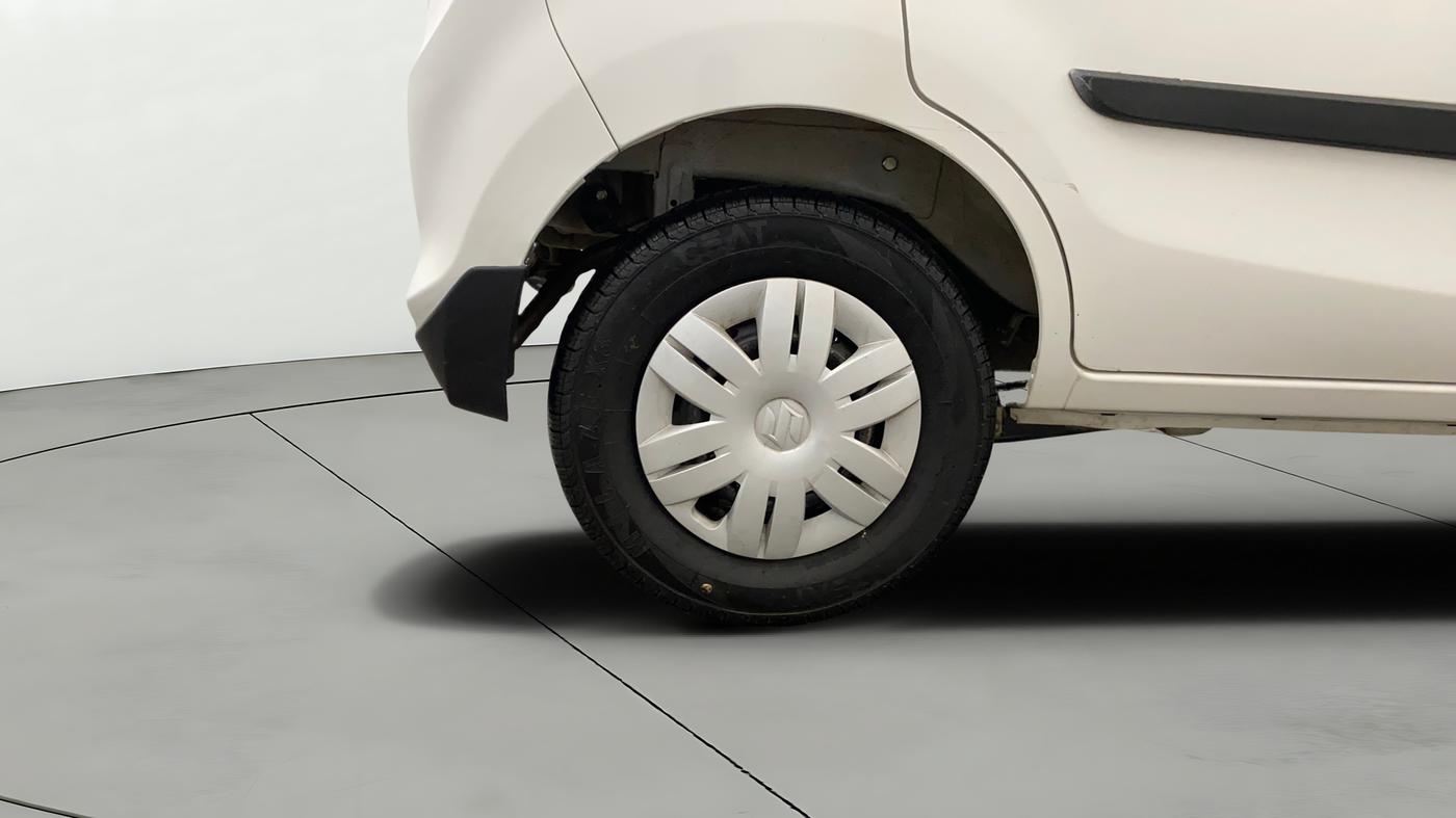 2021 Maruti Alto LXI, Petrol, Manual, 25,124 km, Right Rear Wheel