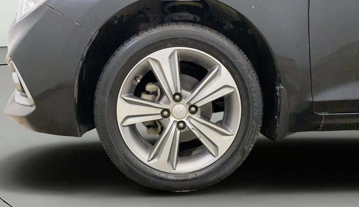 2019 Hyundai Verna 1.6 VTVT SX, Petrol, Manual, 50,472 km, Left Front Wheel