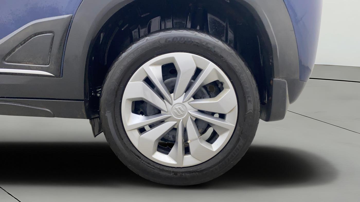 2023 Maruti FRONX SIGMA 1.2 MT, Petrol, Manual, 28,032 km, Left Rear Wheel