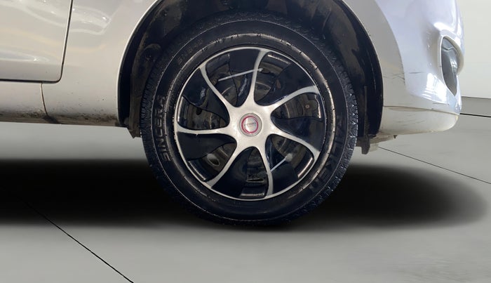 2016 Tata Bolt XM REVOTRON, Petrol, Manual, 55,482 km, Right Front Wheel