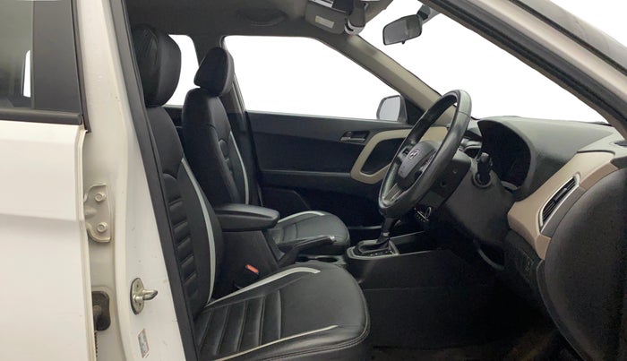 2017 Hyundai Creta SX PLUS AT 1.6 PETROL, Petrol, Automatic, 73,328 km, Right Side Front Door Cabin