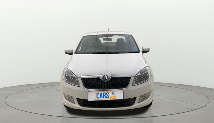 2014 Skoda Rapid AMBITION 1.6 MPI MT, Petrol, Manual, 39,036 km, Front