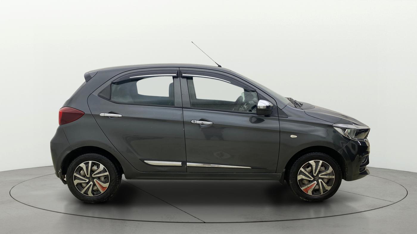 2021 Tata Tiago XE PETROL, Petrol, Manual, 56,201 km, Right Side View