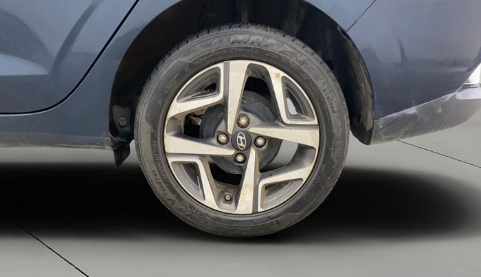 2023 Hyundai AURA SX 1.2 CNG, CNG, Manual, 34,413 km, Left Rear Wheel